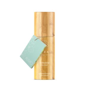 Crema facial hidratante y natural para piel sensible, elaborada en Bilbao, en Terai Cosmetica